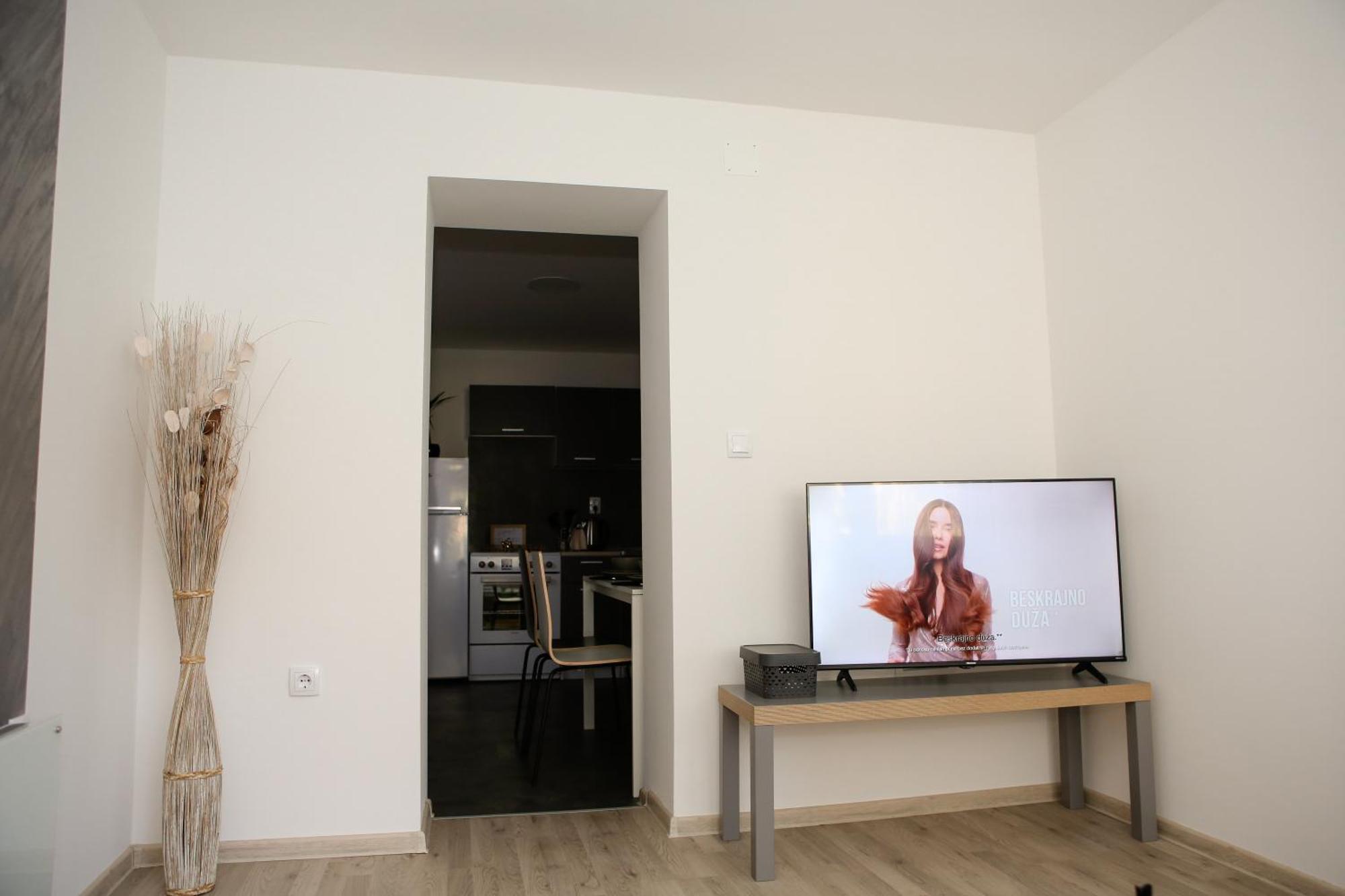 Apartman Grey ยาสเตรบาร์สโก ภายนอก รูปภาพ